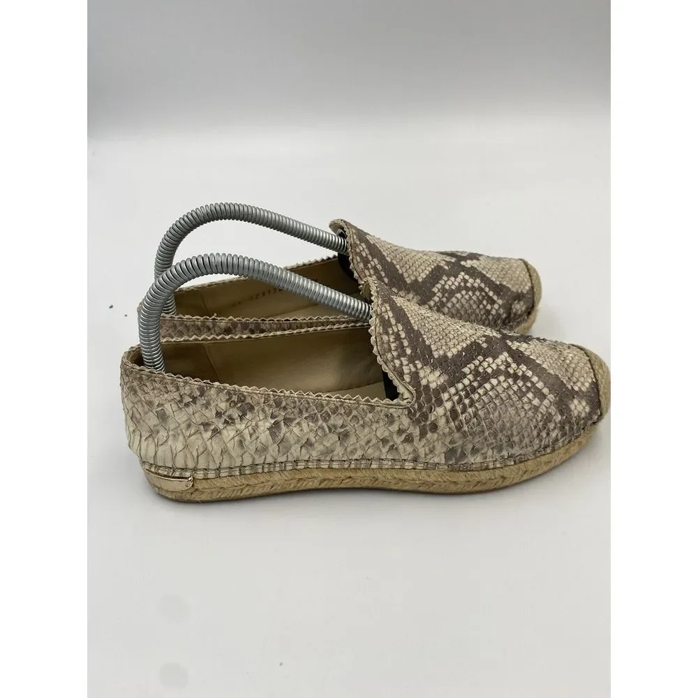 Stuart‎ Weitzman Women's Snakeprint Flats Shoes Size 7 M